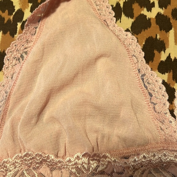 Beautiful Bebe lace halter top - Picture 8 of 9